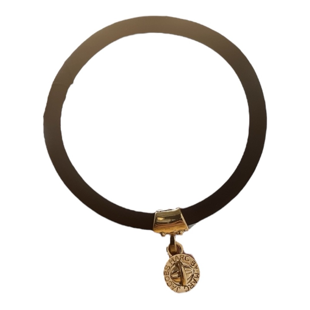 [New] Marc by Marc Jacobs Rubber Black Bracelet with Gold Charm